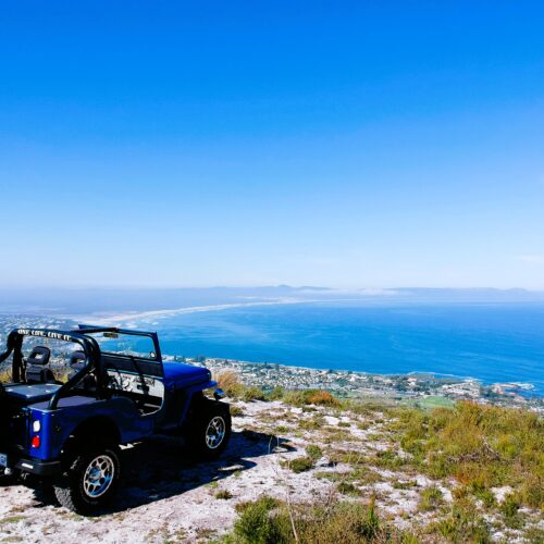 Explore Cape Town in a Jeep overland